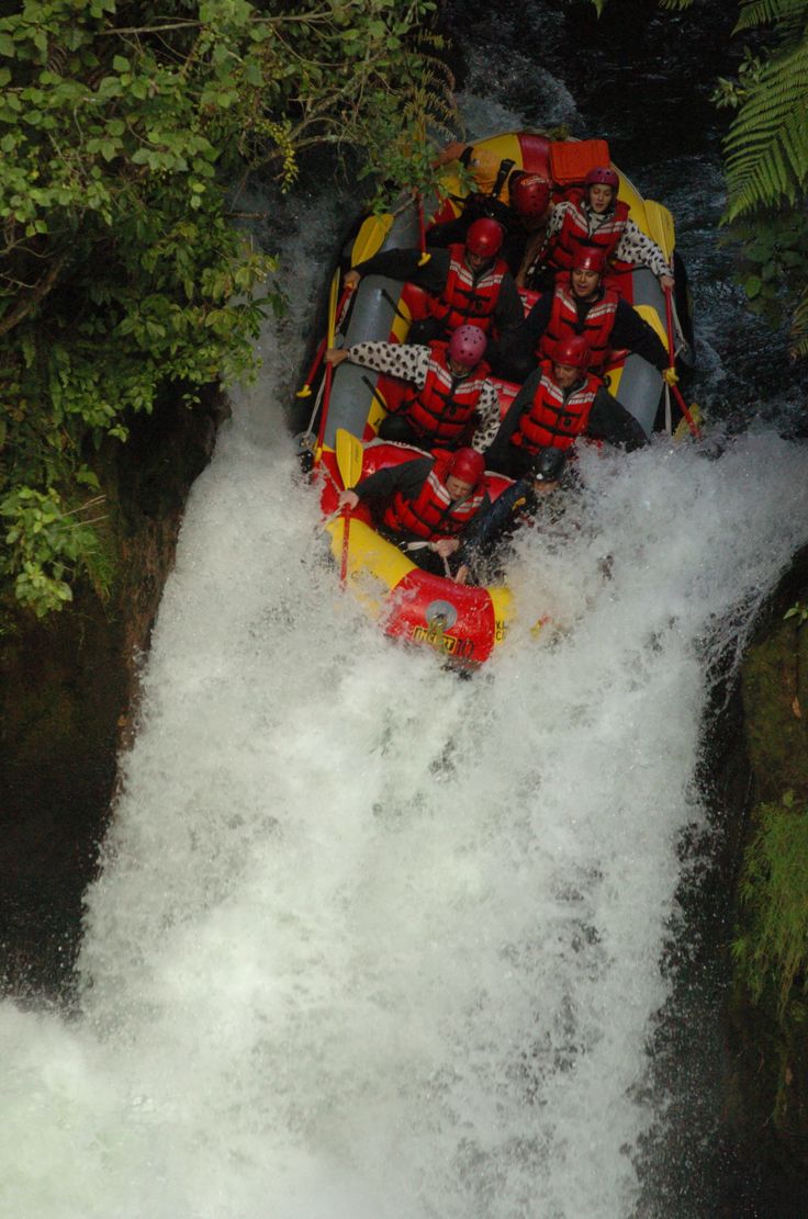 Epic white water rafting on the Kaituna River,New zealand