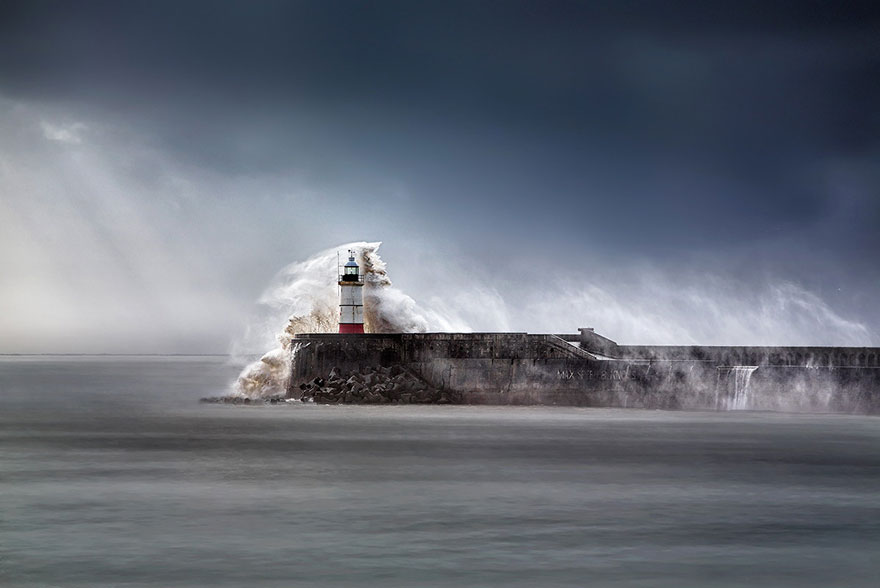 10)Newhaven Breakwater Lighthouse, East Sussex, England