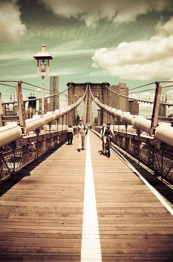 Brooklyn-Bridge-Architecture-Brooklyn-New-York-United-States-09