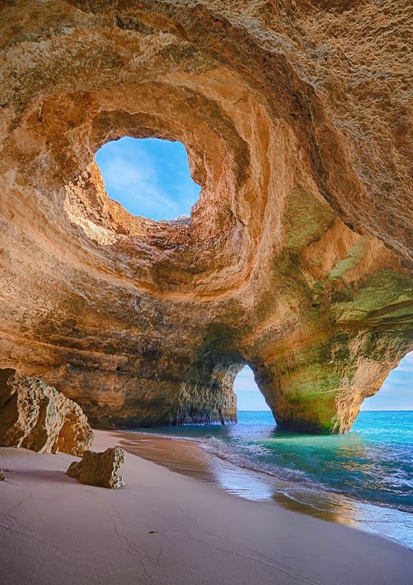 Cave-Beach-in-Algarve-Portugal-3