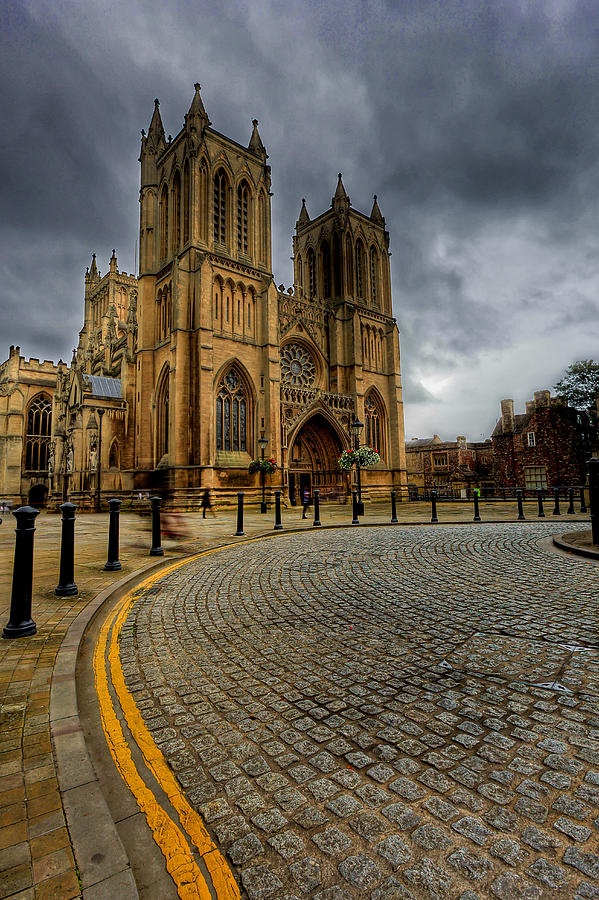 Church of England cathedral in the city of Bristol, England