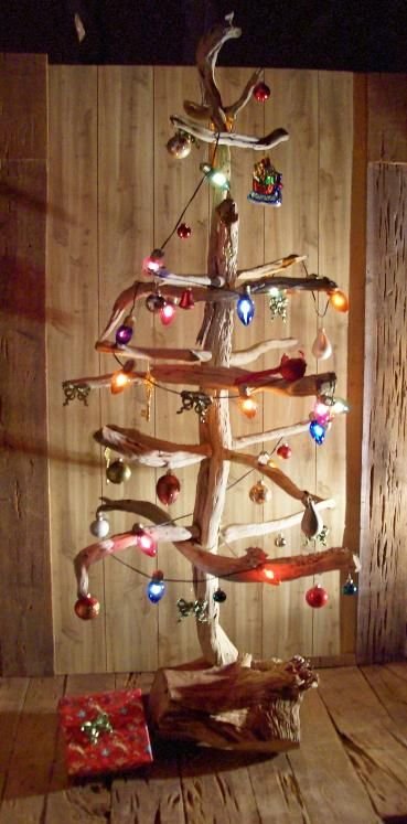 40 Unique Christmas Tree Decoration Ideas – The WoW Style