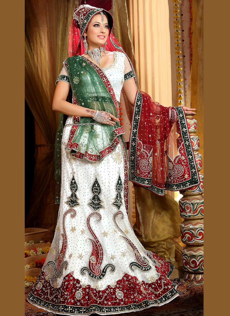 Indian Bride Dress Idea And Inspiration – The WoW Style