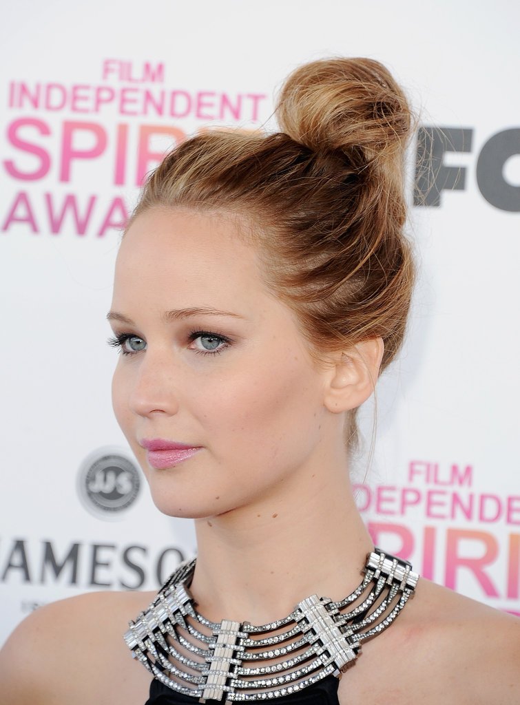 50 Celebrity Top Knot Hairstyles The Wow Style