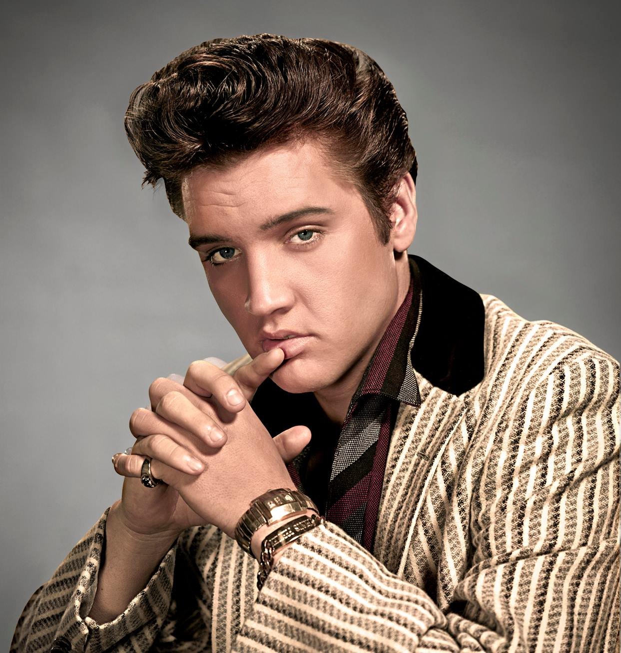 pictures-of-legend-elvis-presley-the-wow-style