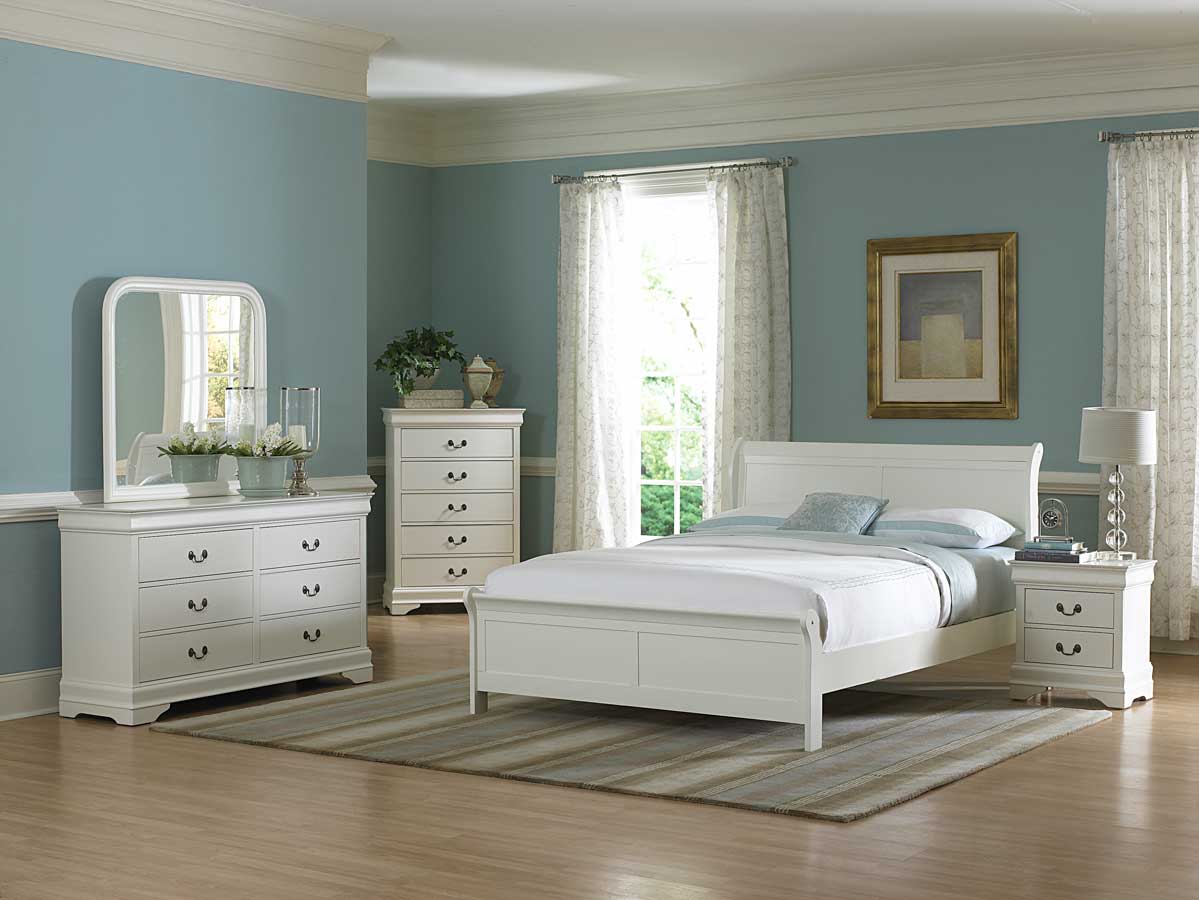 Minimalist White Bedroom Furniture