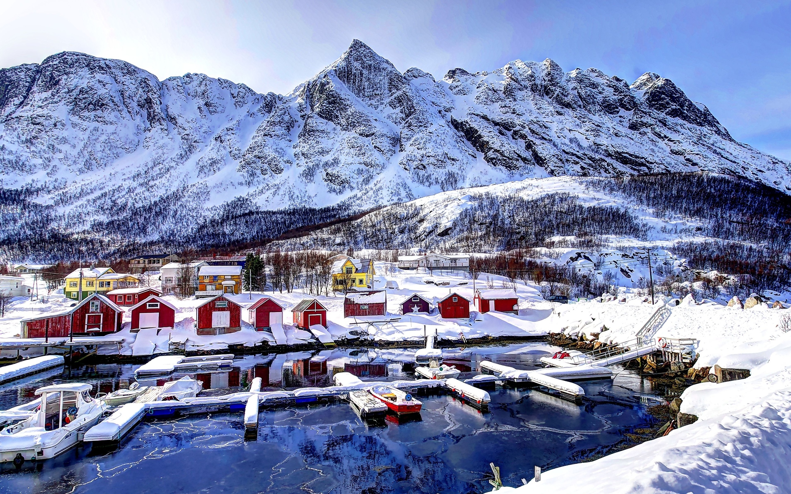 Travel Norway This Holiday Season – The WoW Style