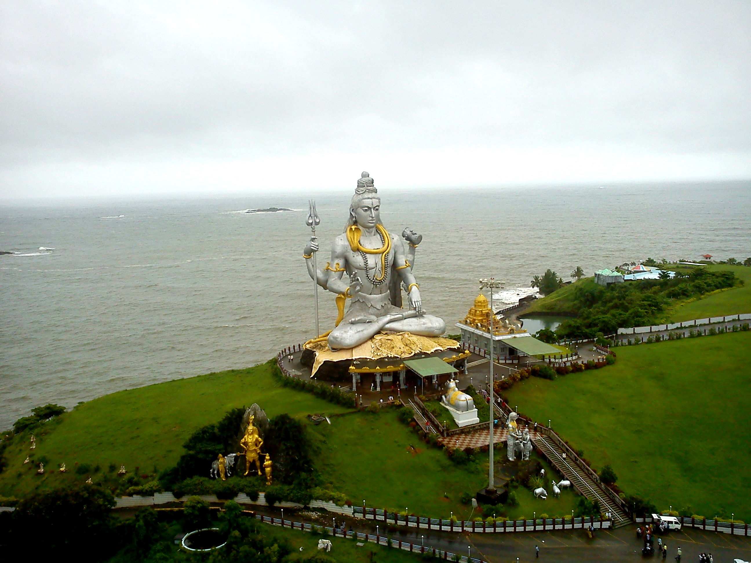 Lord_Shiva_statue_at_Murudeshwara