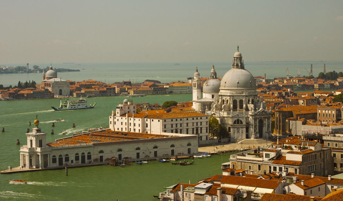 Undiscovered-secret-places-to-see-in-Venice-Italy