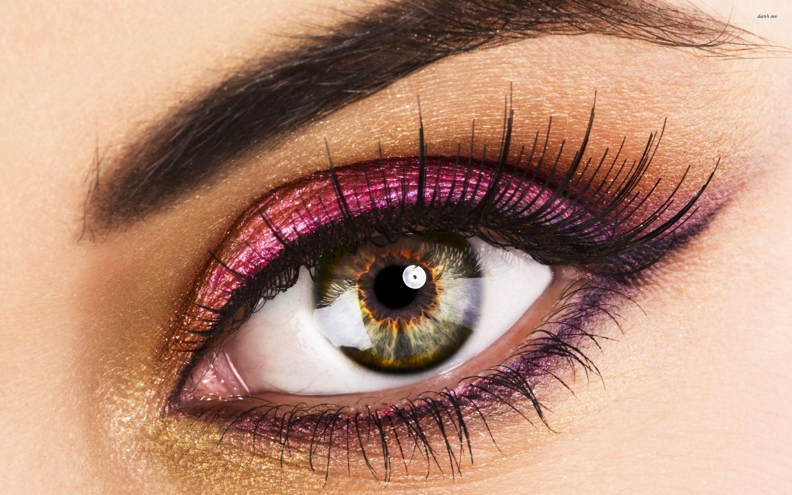 30 Glamorous Eye Makeup Ideas - The WoW Style