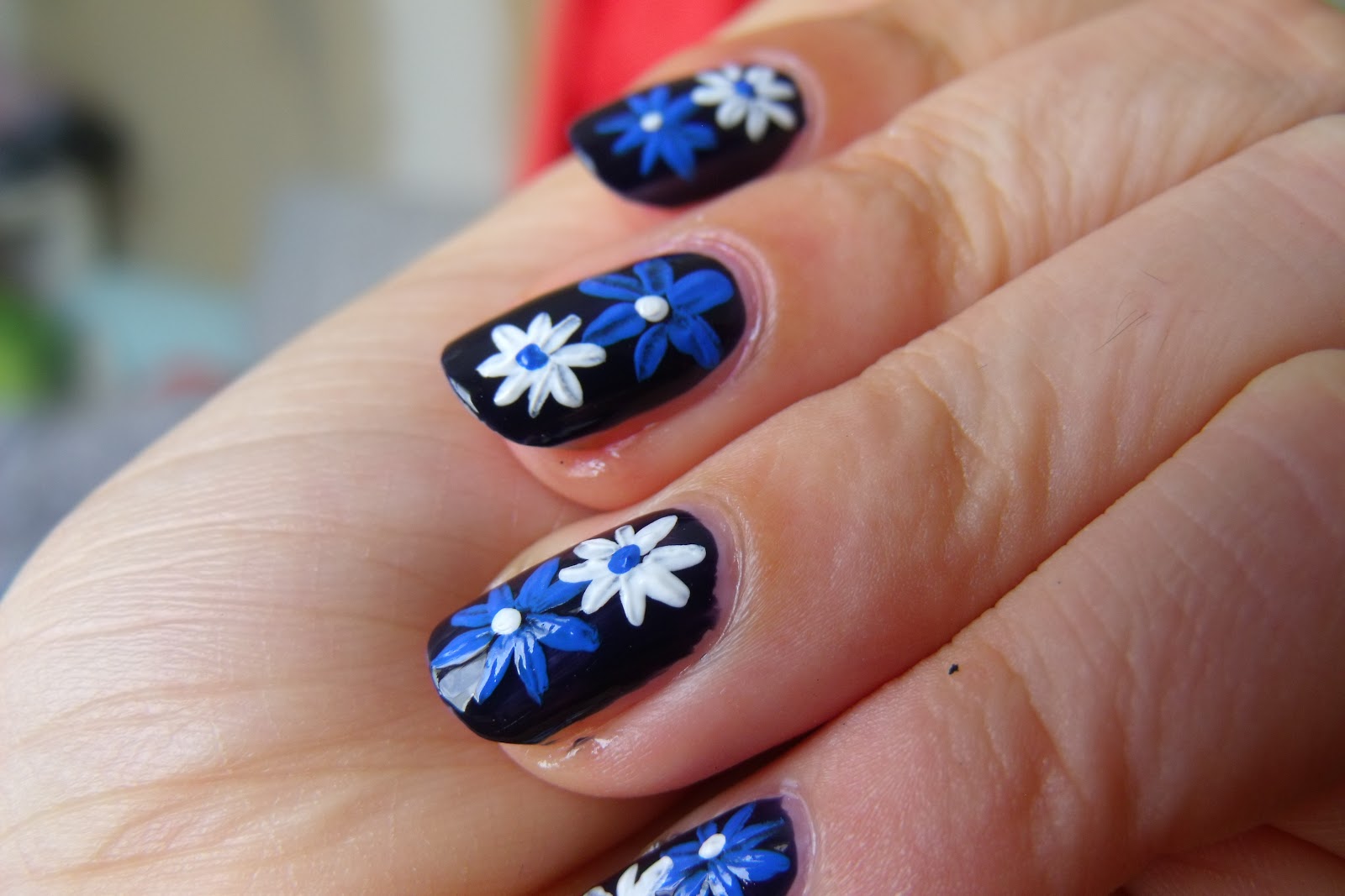 easy nail art to do at home