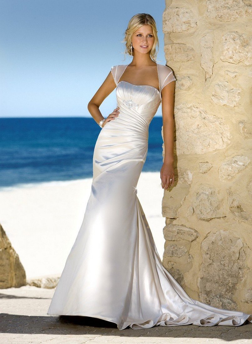 25 Beautiful Beach Wedding Dresses