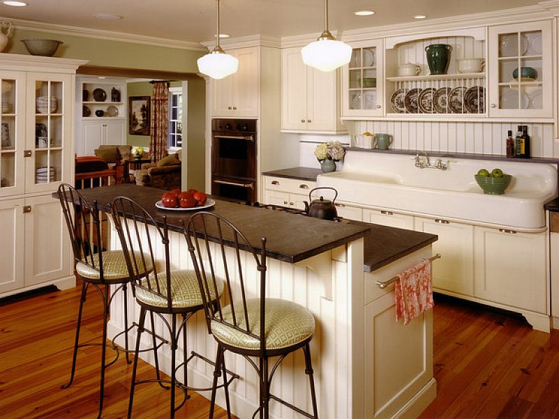 Kitchen island with seating and pendant lights