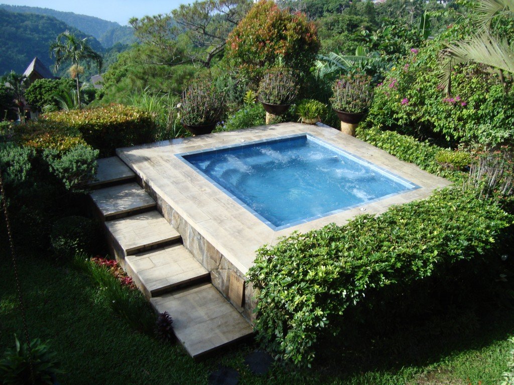 jacuzzi pools for sale