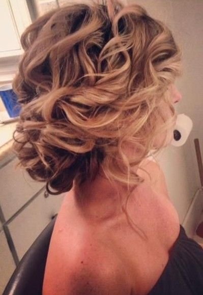 30 Beautiful Prom Hairstyles Ideas