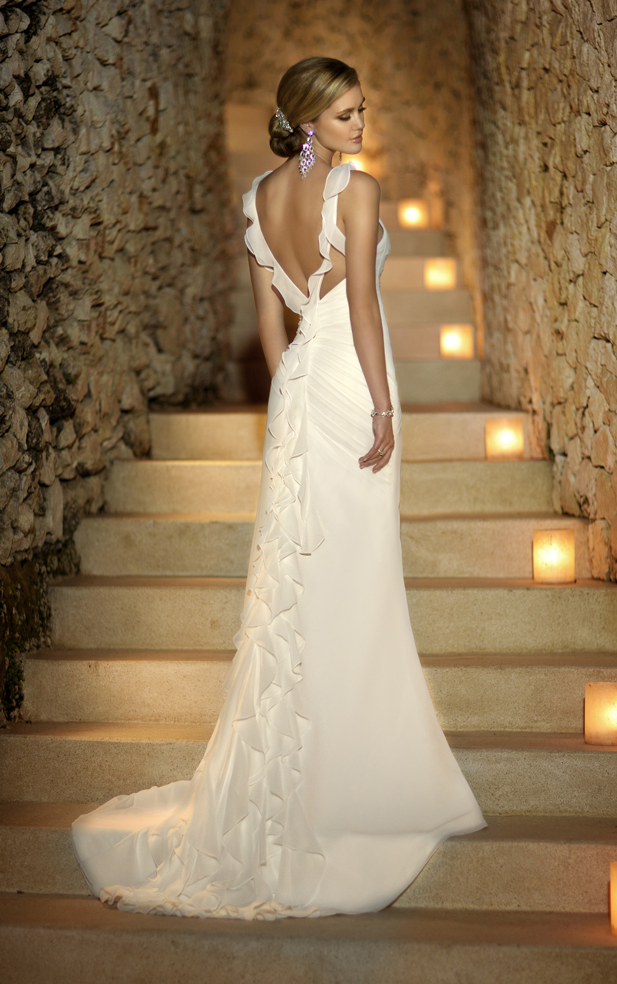Amazing Wedding Dresses For A Beach Wedding in the year 2023 Learn more ...