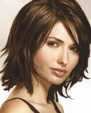 25 Awesome Medium Length Haircuts