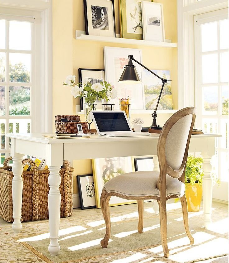 Comfy And Classy Tropical Home Office Designs