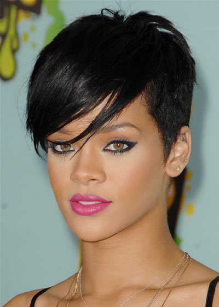 50 Elegant And Charming Short Hairstyles For Women