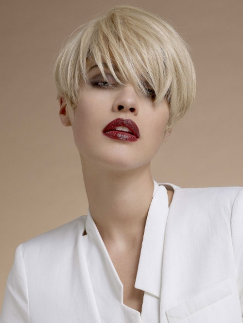 Short Hairstyles With Blonde