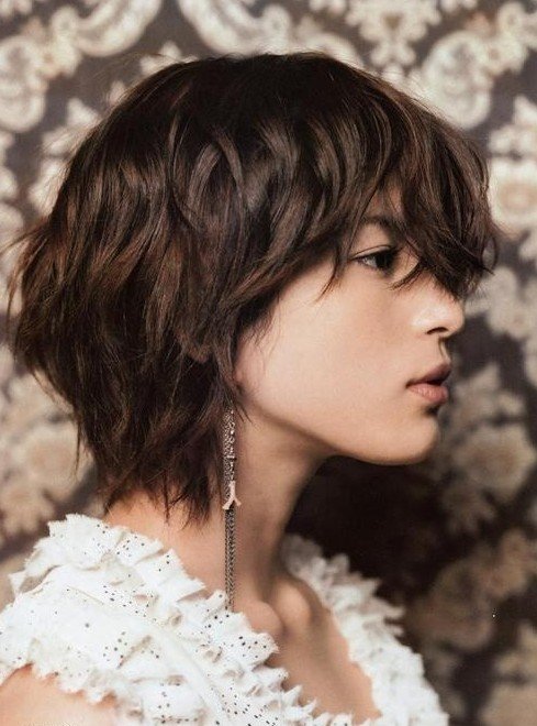 25 Elegant And Charming Short Layered Haircuts