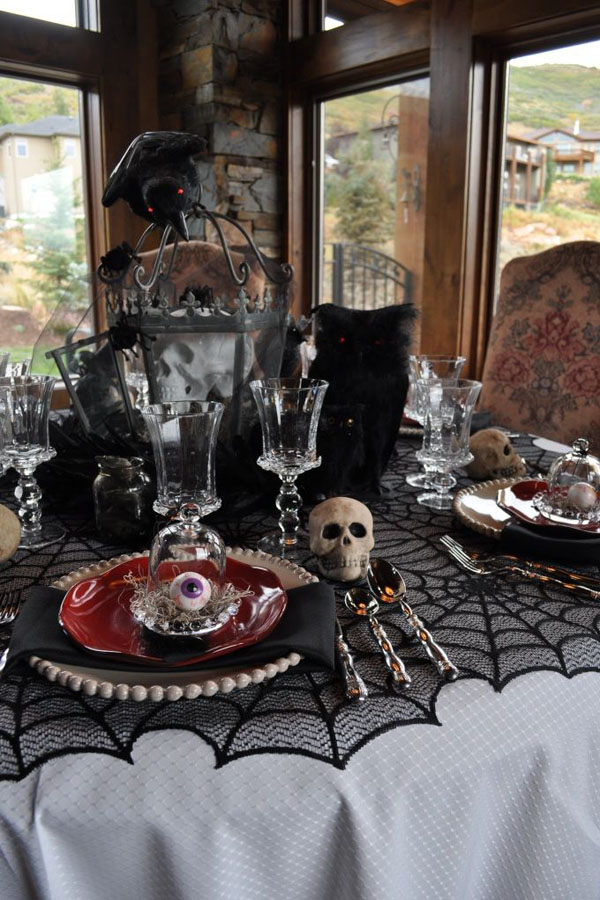 50 Awesome Halloween Decorations to Make This Year – The WoW Style