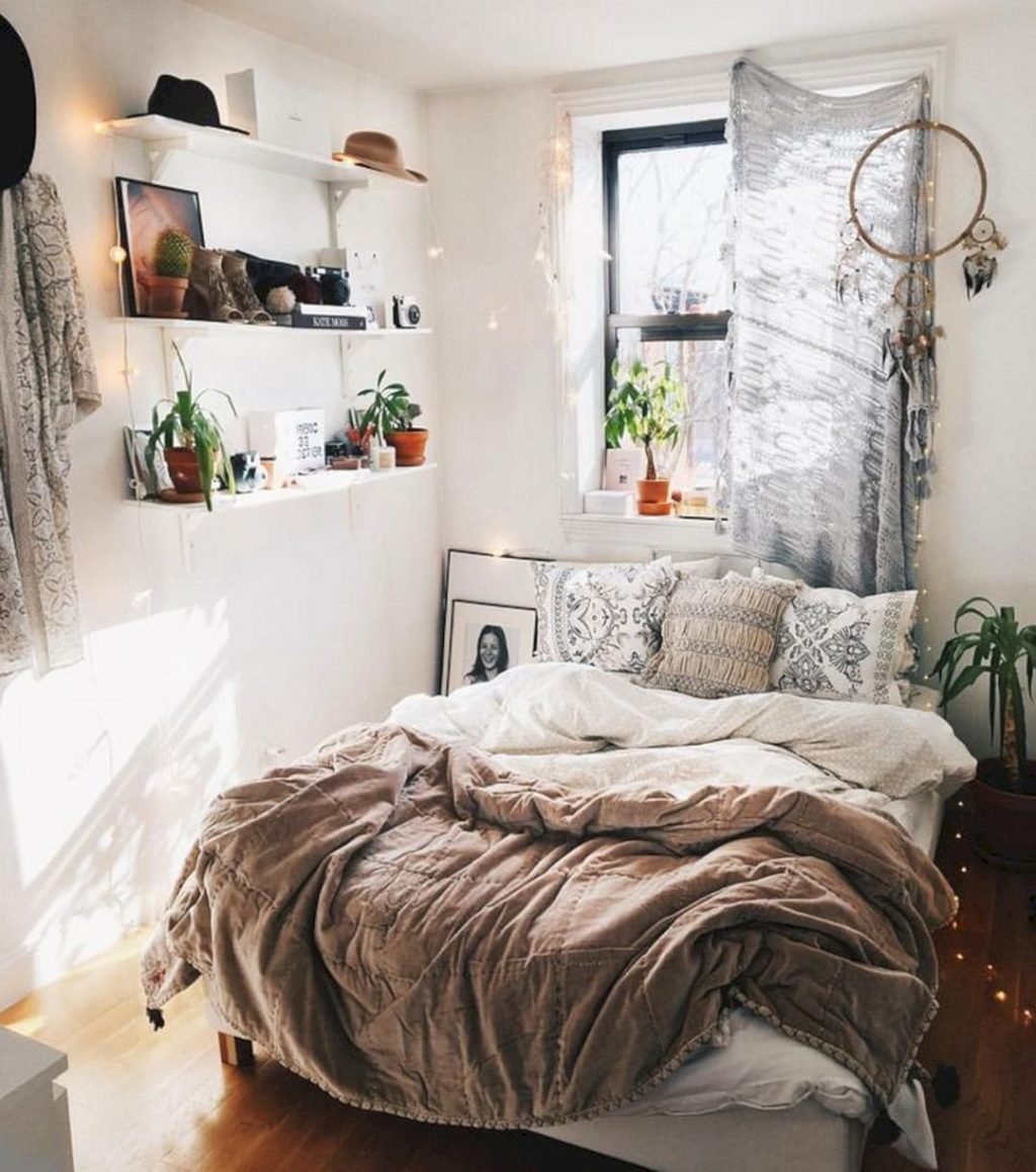 5 Inexpensive Tips To Upgrade Your Bedroom