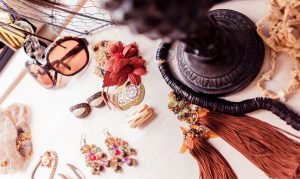 Guide for Choosing the Perfect Women Fashion Accessories