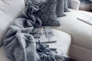 Here’s How the Right Blanket Can Change a Room