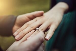 Tips on Getting a Custom Engagement Ring