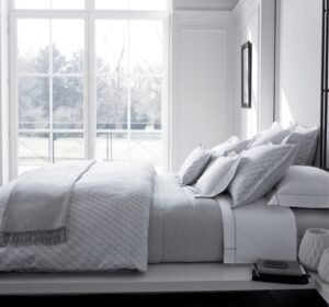 Tips to Choose Luxury Bedding and Linen For Your Bedroom