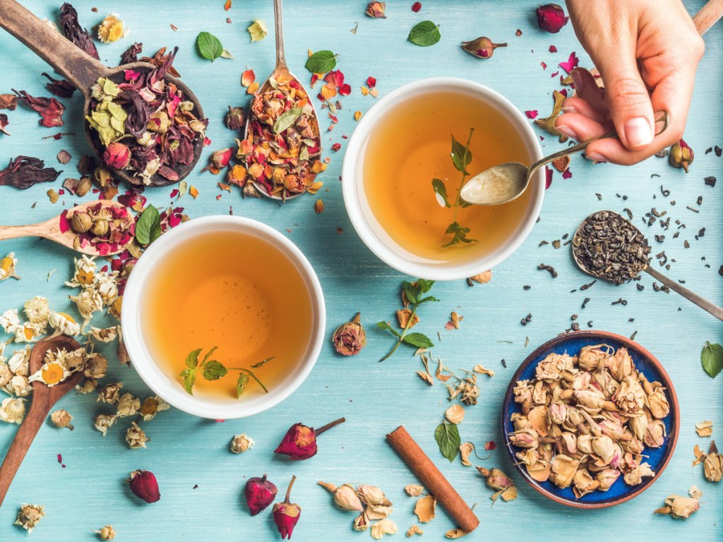 6 Different Types Of Herbal Teas And Their Many Health Benefits