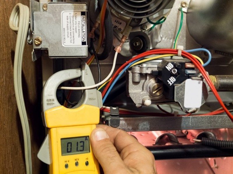 Furnace Troubleshooting: 4 Possible Reasons Your Heat Won't Turn On