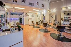 Starting a Salon? Ten Things to Bear in Mind