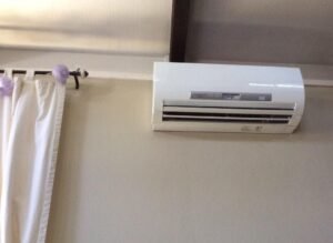 Should I Install a Ductless AC Unit?
