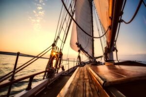 9 Best Locations for Sailing in the US