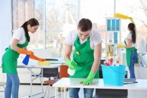 Benefits of Hiring a Professional Cleaning Team