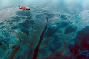 Oil Spills: Importance of Its Clean Up and How It Can Be Done