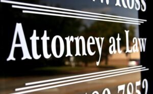 Things To Consider When Choosing an Attorney