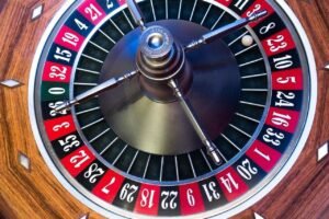 Benefits of Tongel Online Gambling Playing Online