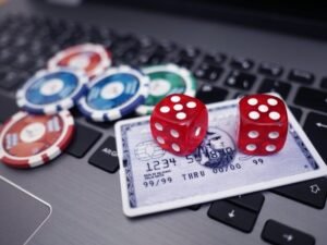 Why Is Online Gambling Gaining Popularity Among People?