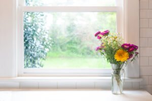 5 Simple Ways to Decorate Your Windows