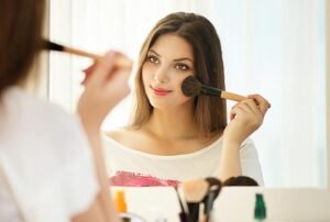 8 Make-up Essentials You Must Have