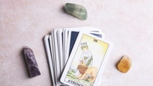 Assess your Life with Free Tarot Card Reading Online