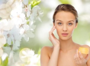 5 Compelling Reasons to Use Natural Skin Care Products