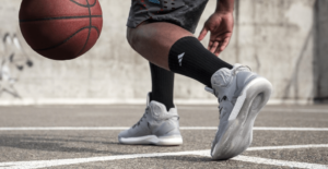 Factors Worth Considering When Choosing the Best Basketball Shoes