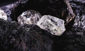 Lab-Grown Diamonds vs. Natural Diamonds: What’s the Difference