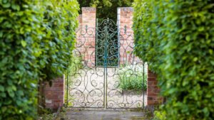 5 Tips To Choose Garden Gates