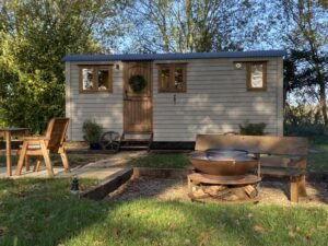 The Growing Popularity of Shepherd’s Huts: Why People are Choosing Them